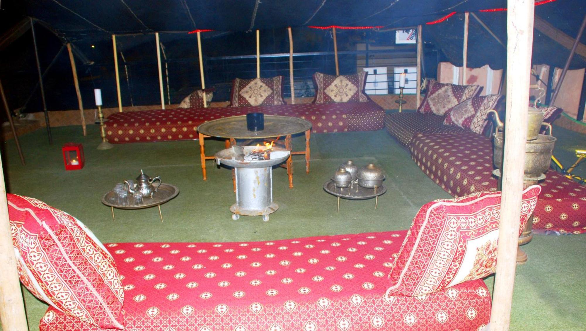Dar Lghzal Special Offer In Rabat Winner Of Guest Experience 2025 Awards Traditional Sahrawi And Berber Privative Villa With Swimming Pool Jacuzzi Sea View And On Site Restaurant Ideal For Family And Groups In Rabat'S Center No Car Required Zewnętrze zdjęcie