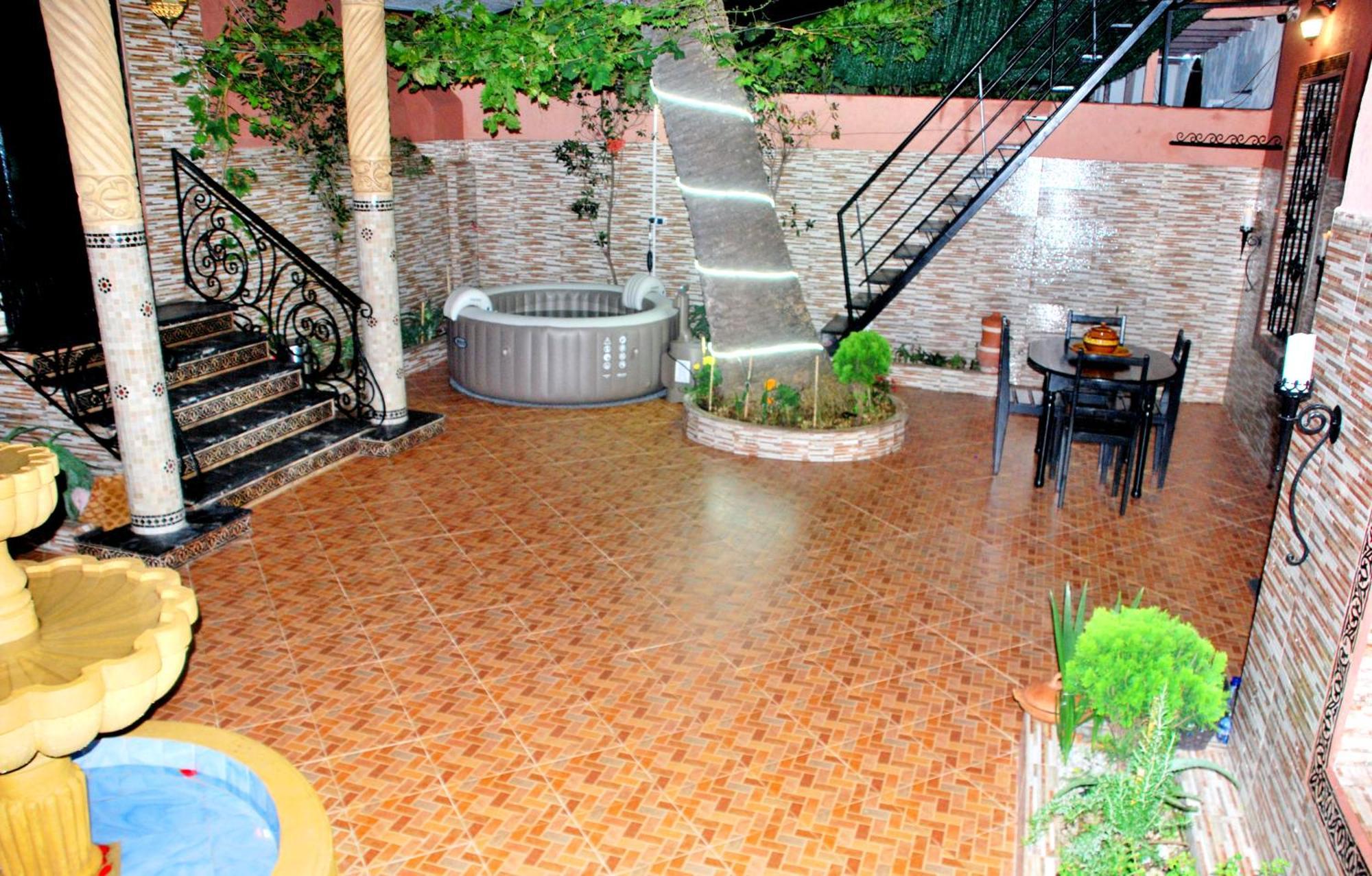 Dar Lghzal Special Offer In Rabat Winner Of Guest Experience 2025 Awards Traditional Sahrawi And Berber Privative Villa With Swimming Pool Jacuzzi Sea View And On Site Restaurant Ideal For Family And Groups In Rabat'S Center No Car Required Zewnętrze zdjęcie